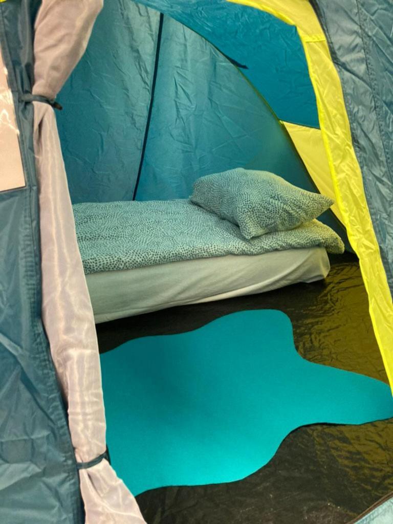 Indoor Camping Helsinki Helsínquia Exterior foto